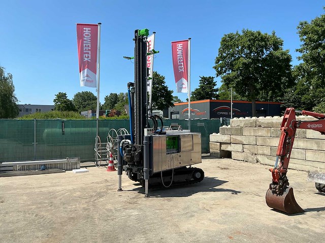 Grondboor installatie met grondboren - afbeelding 1 van  25
