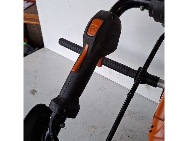 Grondboormachine - benzine, stihl, bt 131, 2022 - afbeelding 4 van  8
