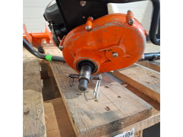 Grondboormachine 1-persoons - benzine general equipment, m240h, bouwjaar 2019 - afbeelding 7 van  7
