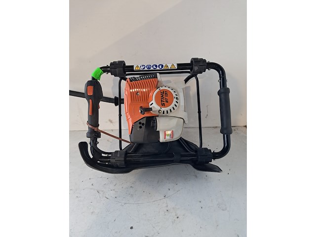 Grondboormachine eenmans 2t sithl, bt 131, bouwjaar 2023 - afbeelding 1 van  4