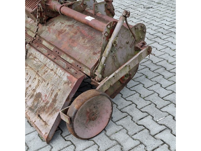 Grondfrees, agrator - afbeelding 6 van  14