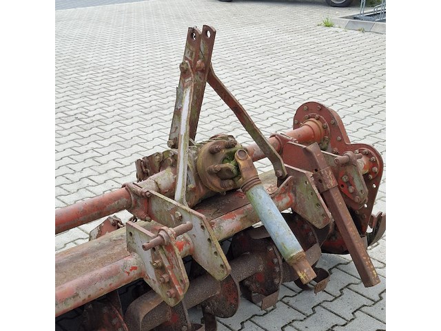 Grondfrees, agrator - afbeelding 11 van  14