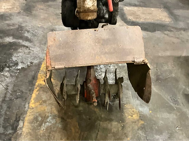 Grondfrees - afbeelding 5 van  8