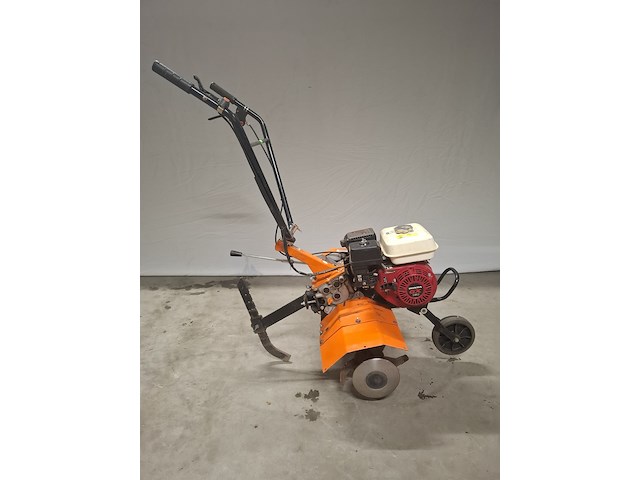 Grondfreesmachine - 5,5pk - benzine benassi, bl6000, bouwjaar 2017 - afbeelding 1 van  9