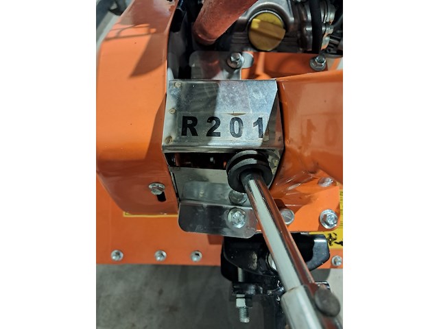 Grondfreesmachine - 5,5pk - benzine benassi, bl6000, bouwjaar 2019 - afbeelding 25 van  33