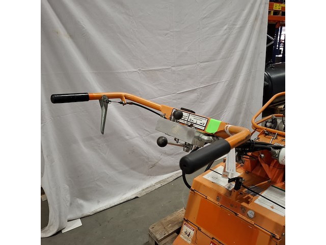 Grondfreesmachine 16hp benzine, baretto - afbeelding 6 van  18