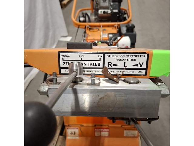 Grondfreesmachine 16hp benzine, baretto - afbeelding 10 van  18