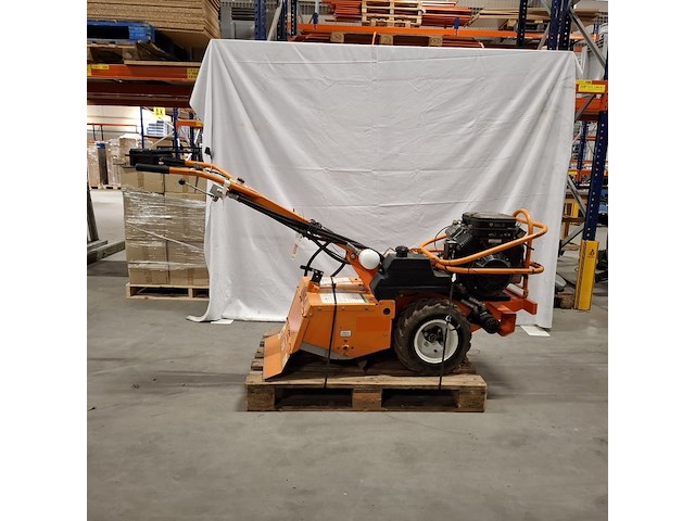 Grondfreesmachine 16hp benzine, baretto - afbeelding 1 van  18