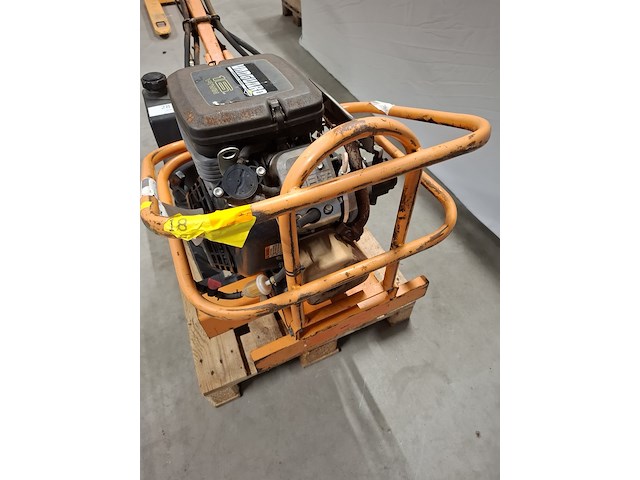 Grondfreesmachine 16pk benzine barreto, e1620b, bouwjaar 2011 - afbeelding 5 van  25