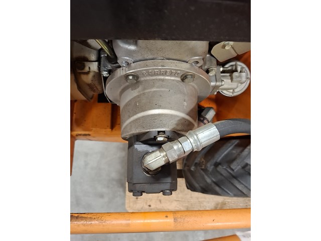 Grondfreesmachine 16pk benzine barreto, e1620b, bouwjaar 2011 - afbeelding 8 van  25