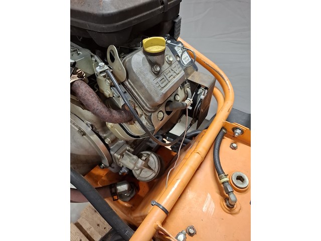 Grondfreesmachine 16pk benzine barreto, e1620b, bouwjaar 2011 - afbeelding 14 van  25