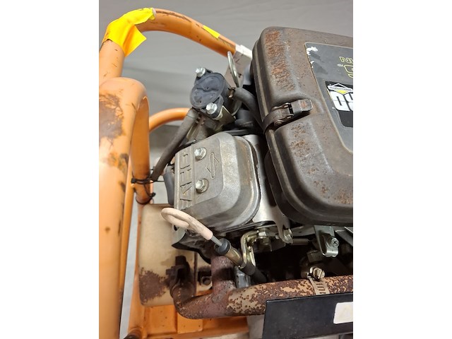 Grondfreesmachine 16pk benzine barreto, e1620b, bouwjaar 2011 - afbeelding 15 van  25