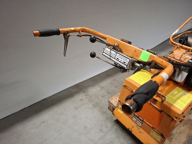 Grondfreesmachine 16pk benzine barreto, e1620b, bouwjaar 2011 - afbeelding 23 van  25