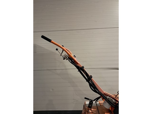 Grondfreesmachine 16pk benzine barreto, e1620b, bouwjaar 2012 - afbeelding 14 van  49