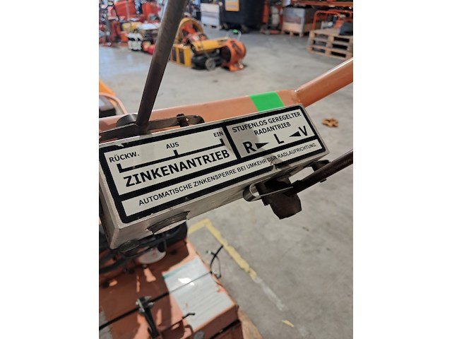 Grondfreesmachine 16pk benzine barreto, e1620b, bouwjaar 2012 - afbeelding 38 van  49