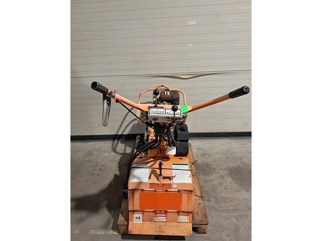 Grondfreesmachine 16pk benzine barreto, e1620b, bouwjaar 2012 - afbeelding 48 van  49