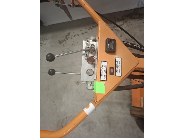 Grondfreesmachine 16pk benzine barreto, e1620b, bouwjaar 2013 - afbeelding 11 van  20