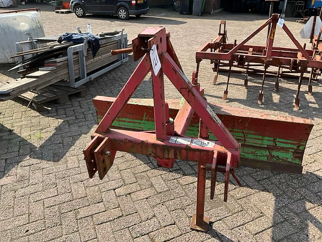 Grondschuif - afbeelding 6 van  6