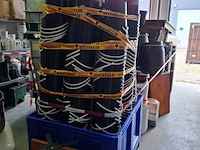 Grondstoffen en opslagcontainers voor visvoerproductie - afbeelding 13 van  19