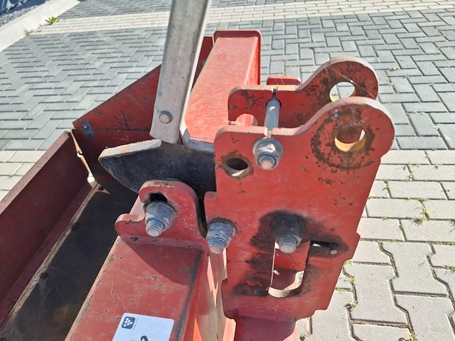 Grond/transportbak, hekamp - afbeelding 5 van  6