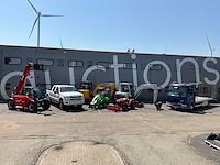 Grondverzet-, tuin en parkmachines en transport