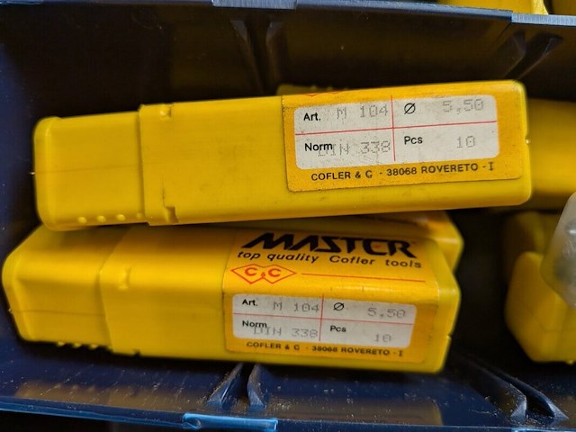 Groot assortiment metaal boren, international tools - afbeelding 13 van  31
