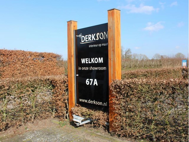 Groot buitenreclamebord met led-verlichting - afbeelding 2 van  4