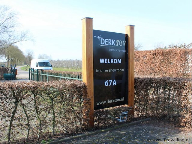 Groot buitenreclamebord met led-verlichting - afbeelding 3 van  4