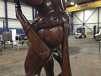 Groot handgesneden houten beeld - afbeelding 5 van  8