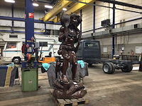 Groot handgesneden houten beeld - afbeelding 2 van  10