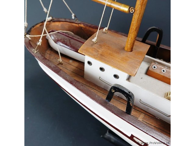 Groot houten schaalmodel crawler - afbeelding 10 van  12