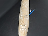Groot in hout gesneden masker - afbeelding 2 van  5