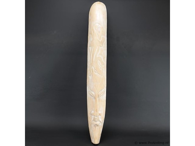 Groot in hout gesneden masker - afbeelding 3 van  5