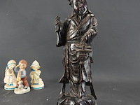 Groot in rozenhout gesneden een van de acht onsterfelijken - afbeelding 1 van  5