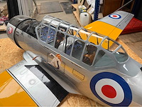 Groot rc modelvliegtuig warbird trainer “slightly dangerous” – spanwijdte ca. 1,8-2,0 meter - afbeelding 6 van  9