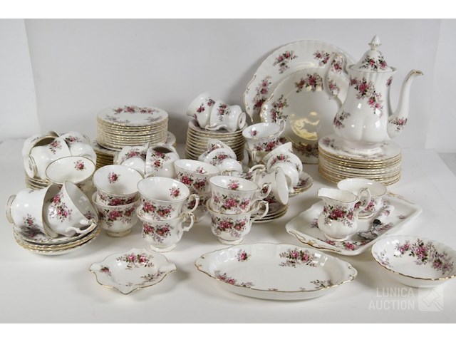 Groot servies royal albert - afbeelding 1 van  10