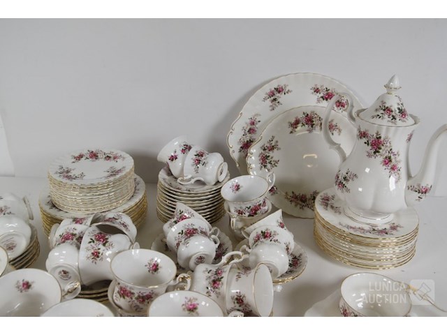 Groot servies royal albert - afbeelding 3 van  10