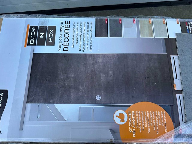 Grossfillex - door in box - behang - afbeelding 2 van  3