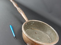 Grote antieke koperen steelpan - afbeelding 3 van  5