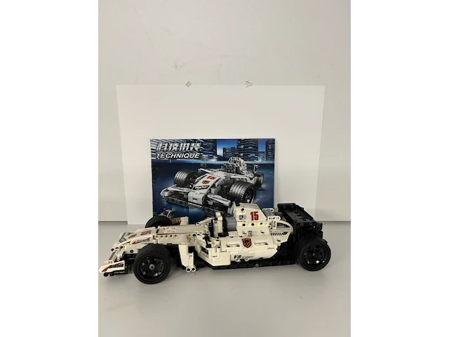 Grote f1 racewagen bouwset (technic type) - v8 turbo #15 - met handleiding - afbeelding 2 van  3