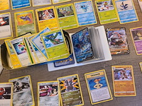Grote gevarieerde pokémon kaartenset met zeldzame kaarten en verzamelmap - afbeelding 11 van  18
