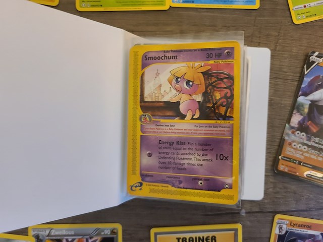 Grote gevarieerde pokémon kaartenset met zeldzame kaarten en verzamelmap - afbeelding 16 van  18