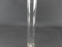 Grote glazen maatcilinder