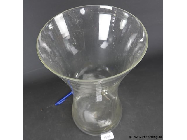 Grote glazen vaas - afbeelding 4 van  5