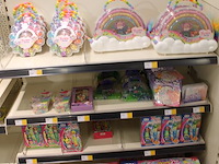 Grote hoeveelheid kralen o.a. twinkle pets, aquabeads en clementoni in diverse maten, kleuren en uitvoering... - afbeelding 4 van  4