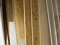 Grote hoeveelheid plaatmateriaal w.o. spaanplaat, multiplex en mdf. totaal circa 50 platen - afbeelding 2 van  6