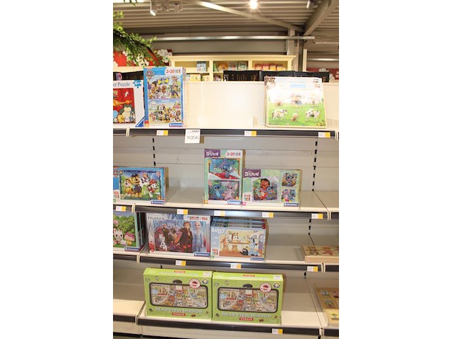 Grote hoeveelheid puzzels w.o. disney, paw control, youeco en topbright. ruim 80 stuks. - afbeelding 3 van  4