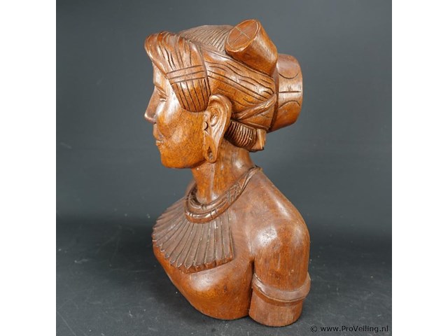 Grote in hout gesneden buste - afbeelding 3 van  5