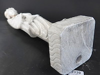 Grote in kwarts gesneden guanyin - afbeelding 5 van  5