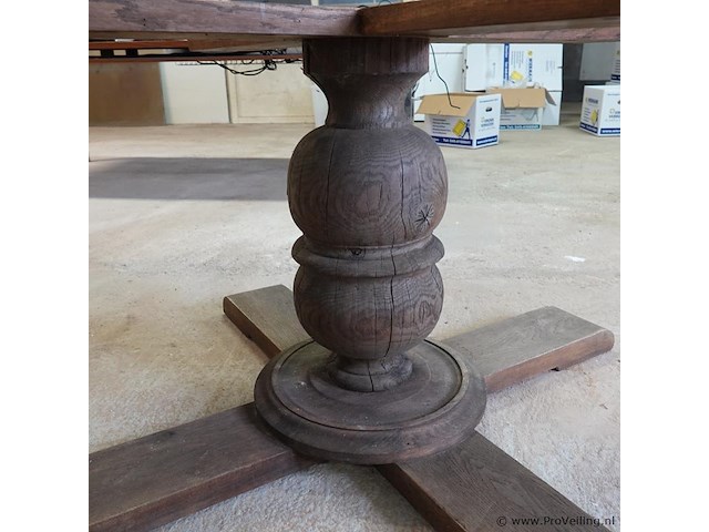 Grote massief houten tuintafel - afbeelding 6 van  8